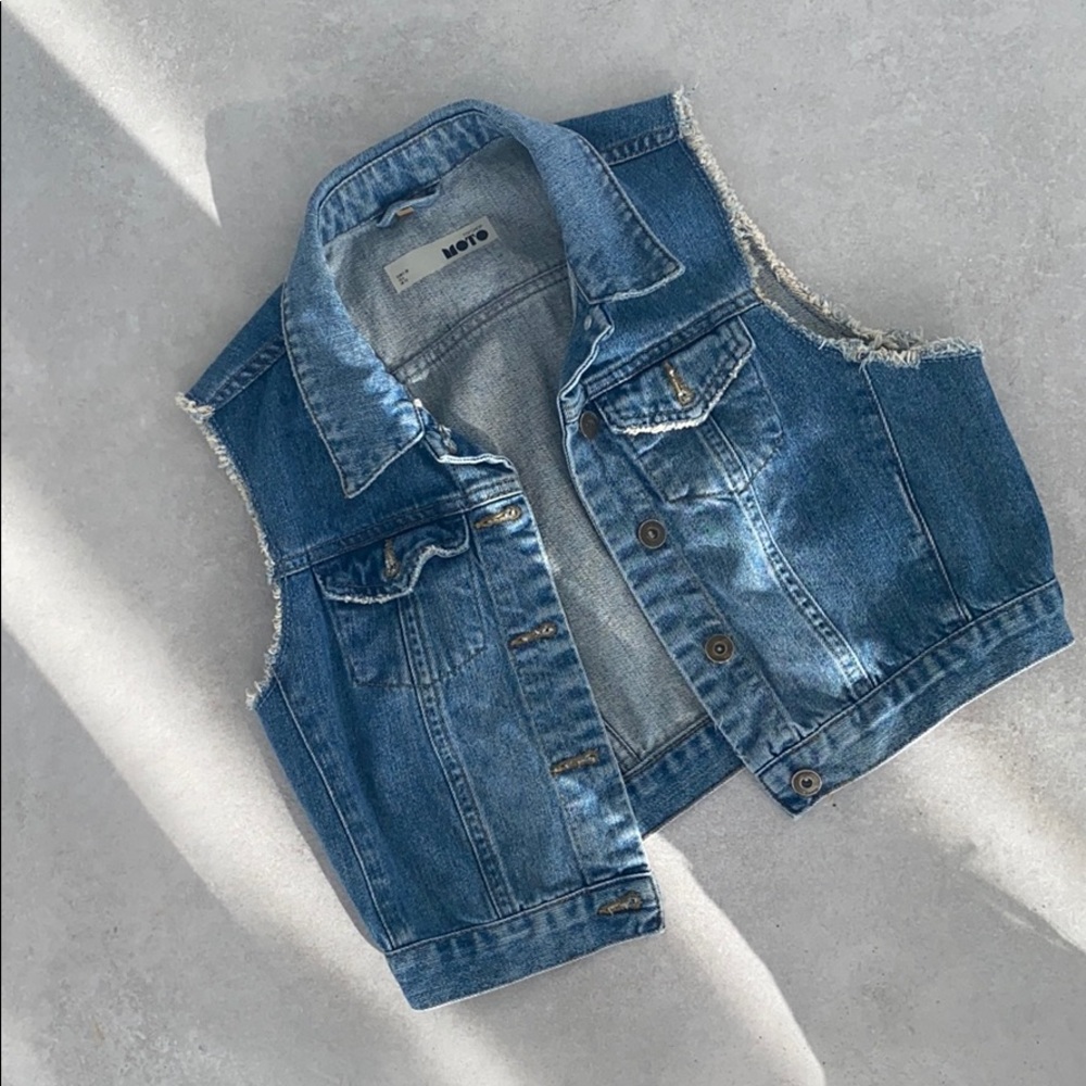 DENIM VEST